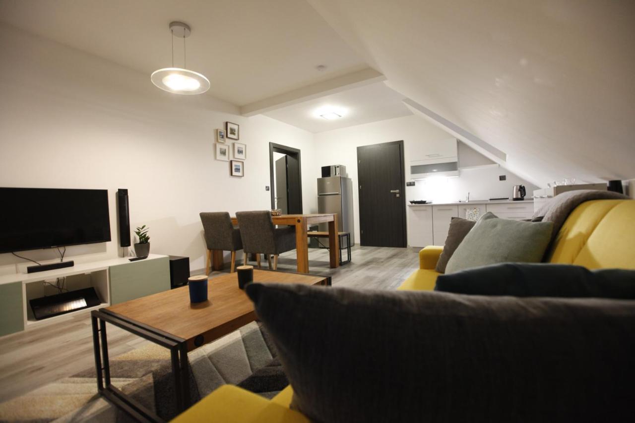 Apartman Peklo Vrchlabí Buitenkant foto