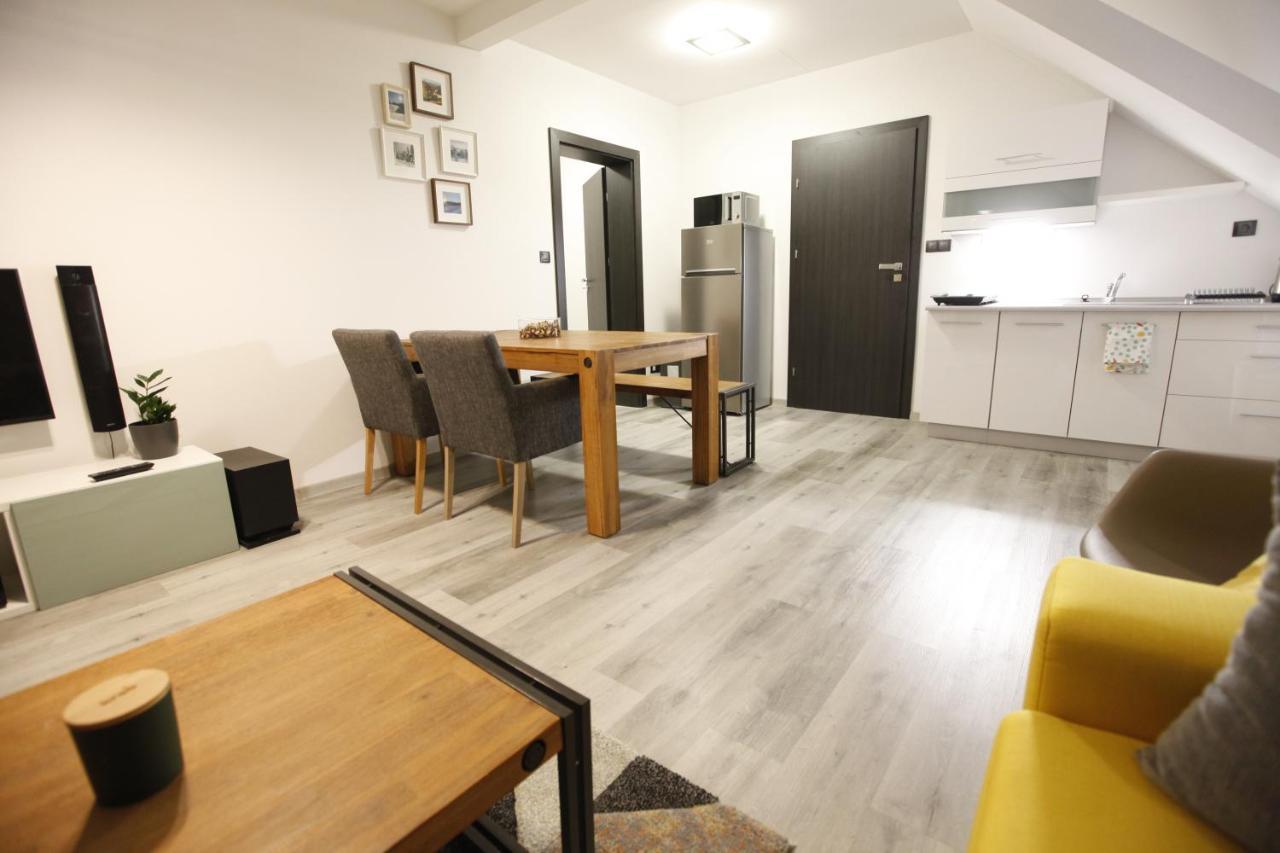 Apartman Peklo Vrchlabí Buitenkant foto